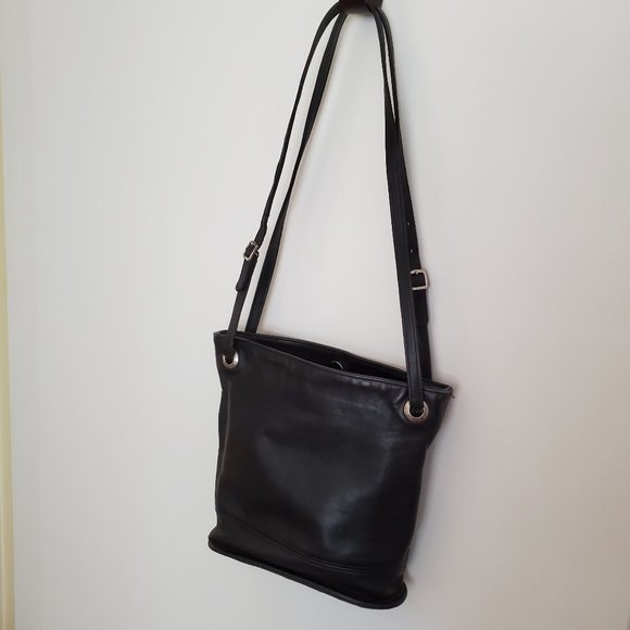 Vtg Black Coach Leather Bucket Shoulder Handbag Purse C8C-4241 - Picture 3 of 14